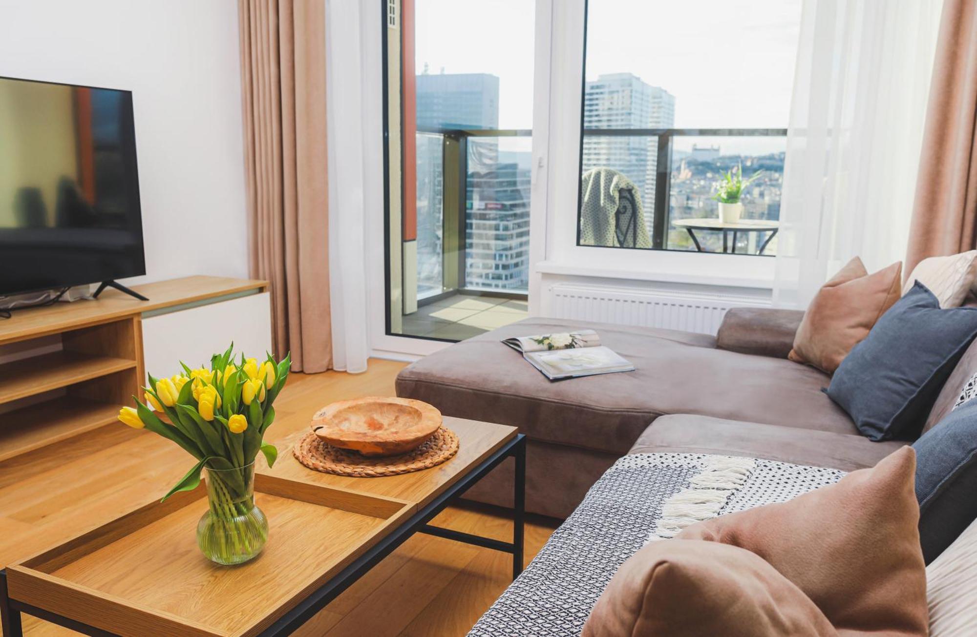 Apartment Sag 20th Floor Klingerka Castle View Free Parking Free Wifi Pressburg